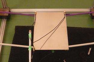 ステンレス板のハンマリング加振試験